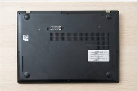 (ThinkPad T460s)(i5 6th Gen)(8GB RAM)(256GB SSD)(Touch | finger print)