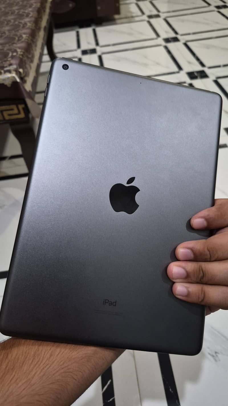 Ipad 9th Generation 64GB + Ipen 4