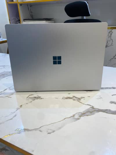 Microsoft surface laptop 3 15 inch core i5 10th gen  8GB Ram 256GB SSD