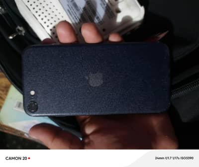 Apple iPhone SE