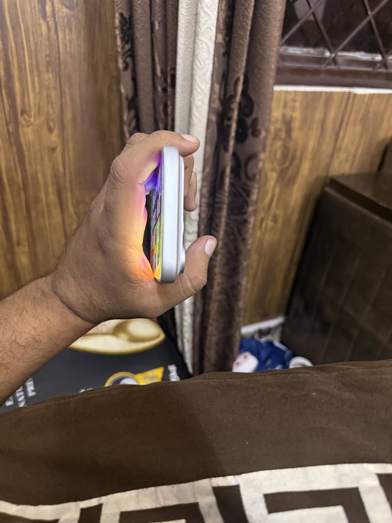 Apple iPhone 18 Pro Max 4