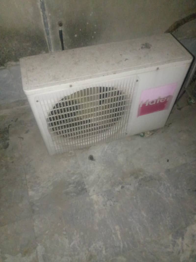 Haier AC good condition 1