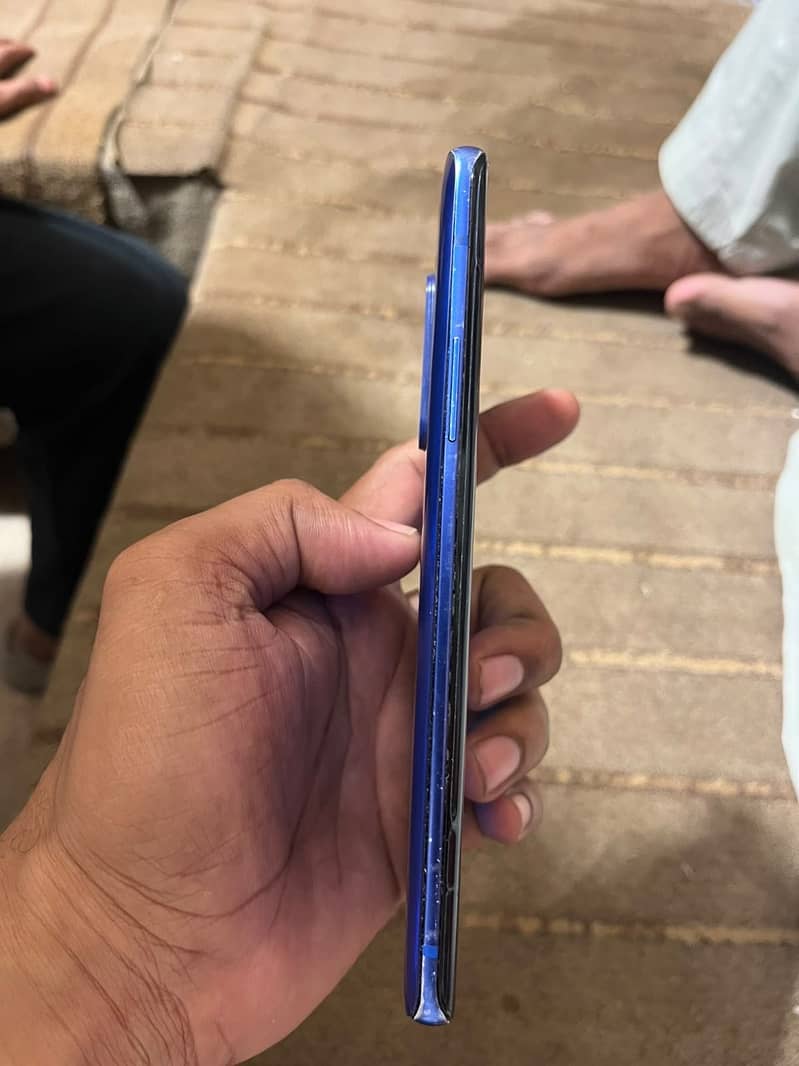 One Plus 8 Pro 6