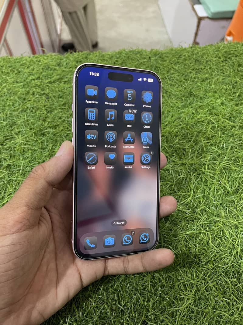Apple iPhone 15 1