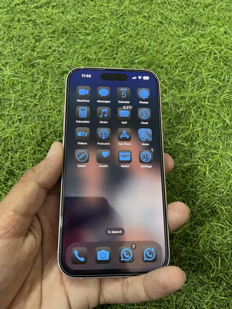 Apple iPhone 15 2