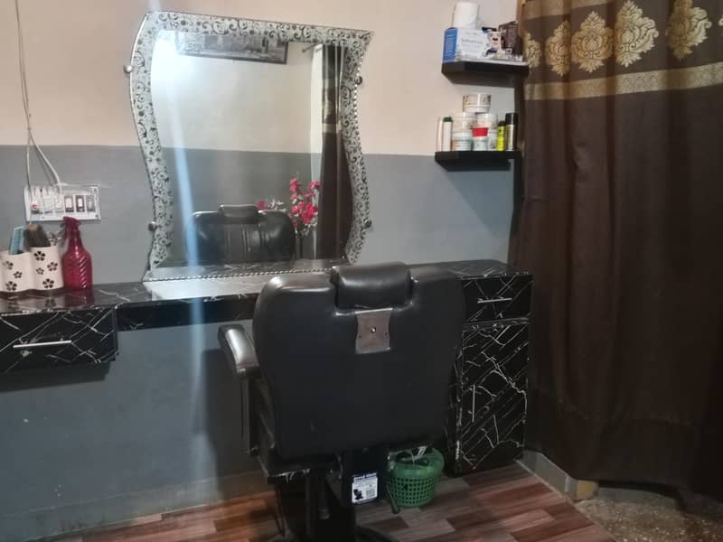 salon set-up 0