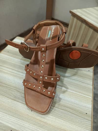 ladies shoes available