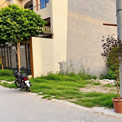 4.25 Marla Plot For Sale MB Villas Boota Road Near Kashmir Road Sialkot