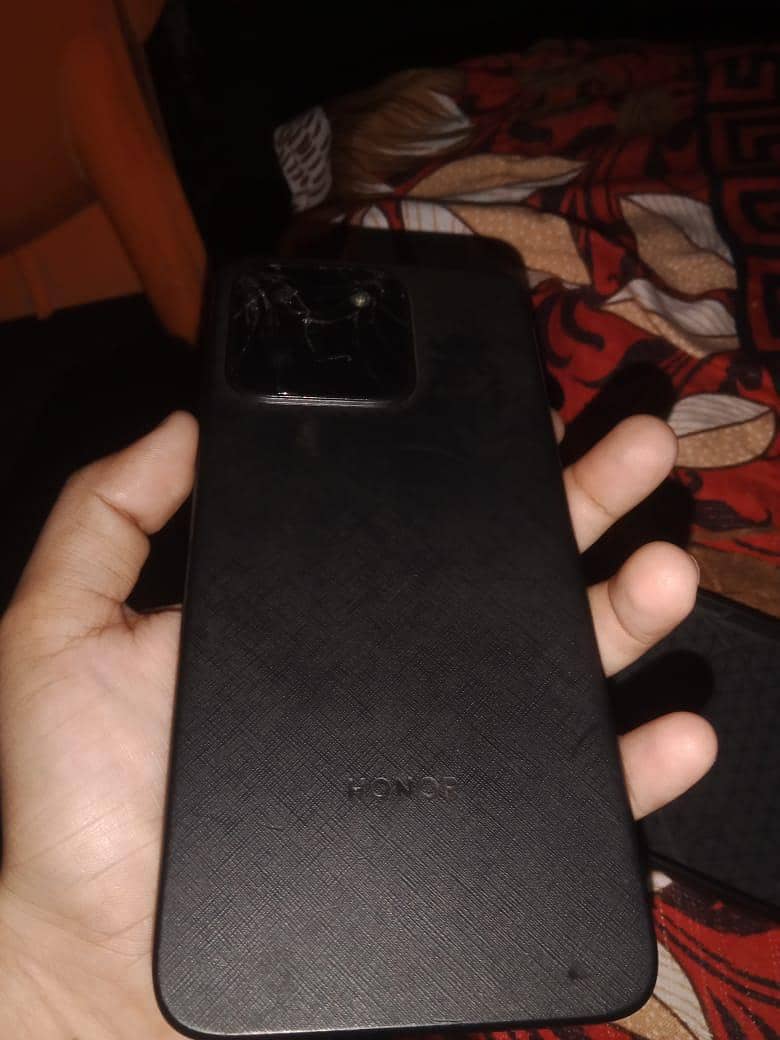 Honor 5X plus 4