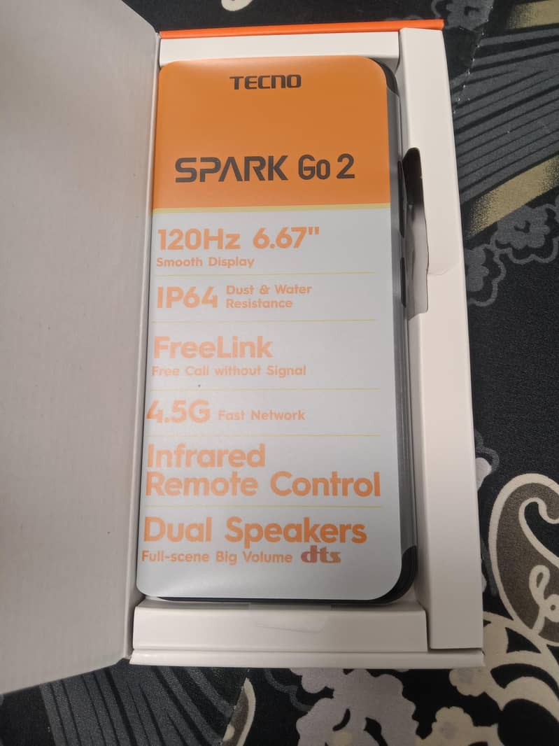 Tecno Spark Go 2 1