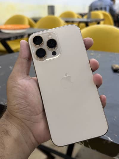 Apple iPhone 16 Pro Max