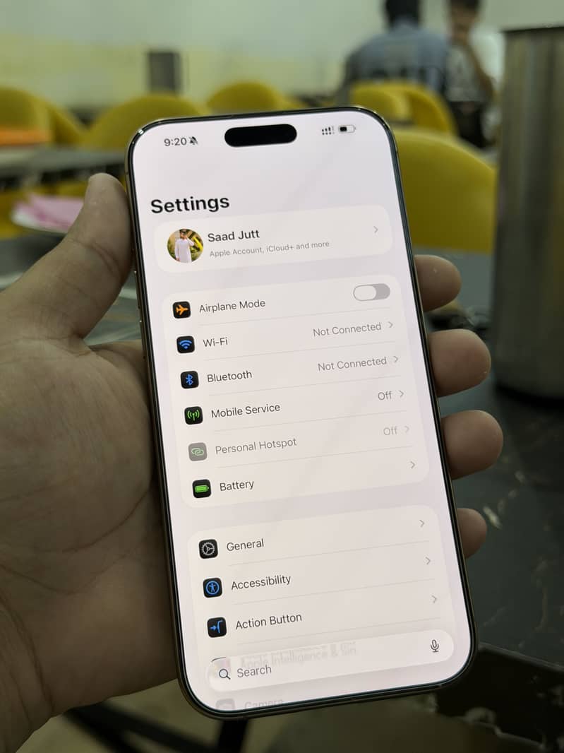 Apple iPhone 16 Pro Max 12