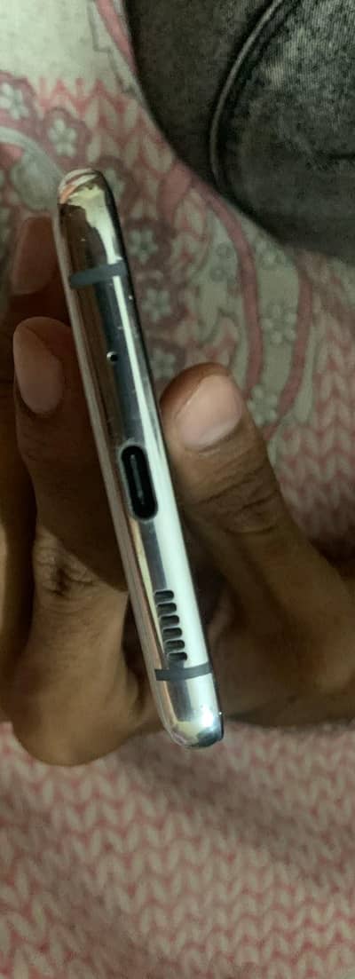 Samsung Mobile S20 Plus