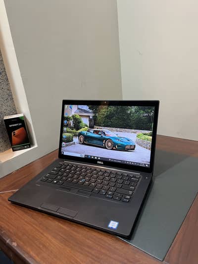 Dell latitude 7480 i5 6th gen 8/256 Touchscreen
