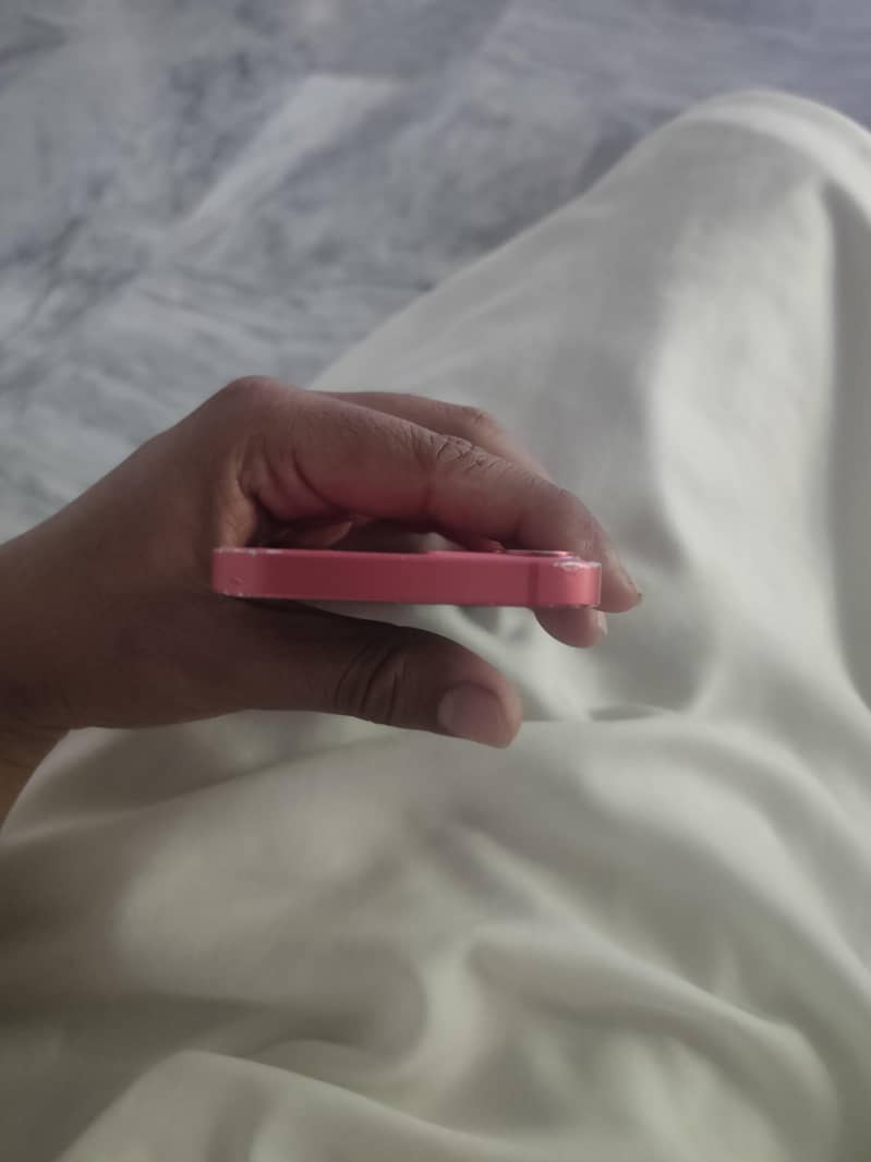 Apple iPhone 12 mini 2