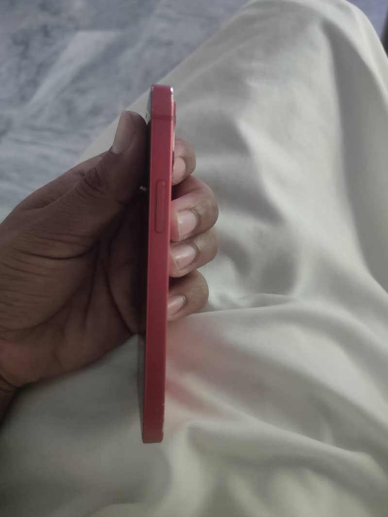 Apple iPhone 12 mini 3