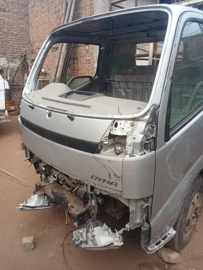 Toyota dyna cabin