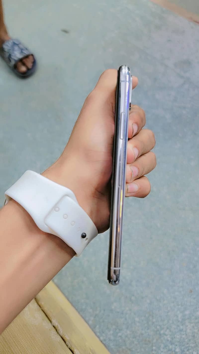 Apple iPhone X 8