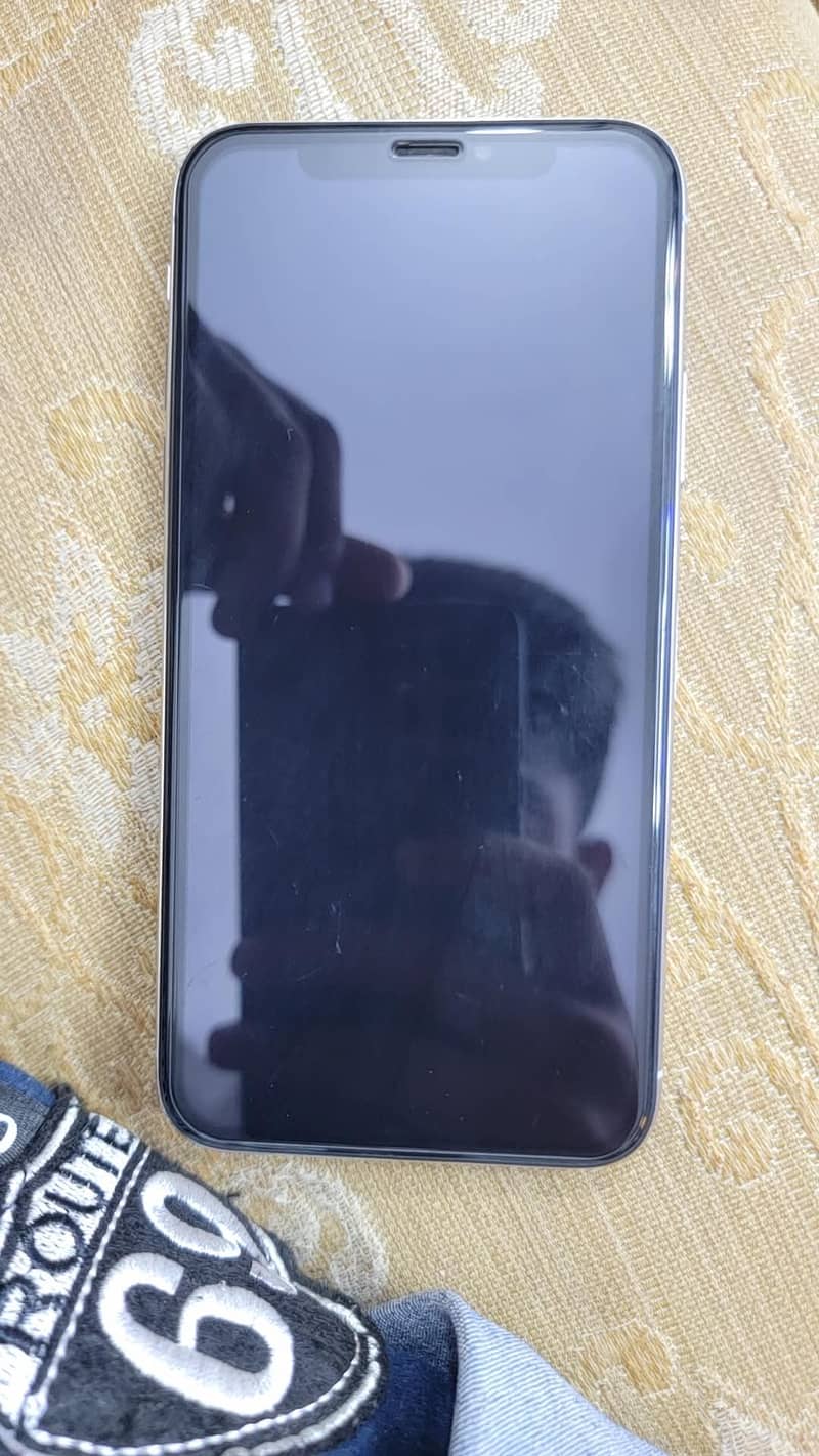 Apple iPhone X 11