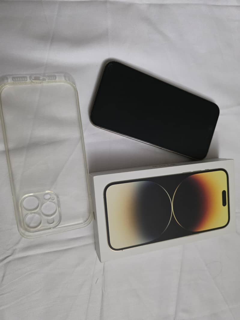 Apple iPhone 14 Pro Max 1