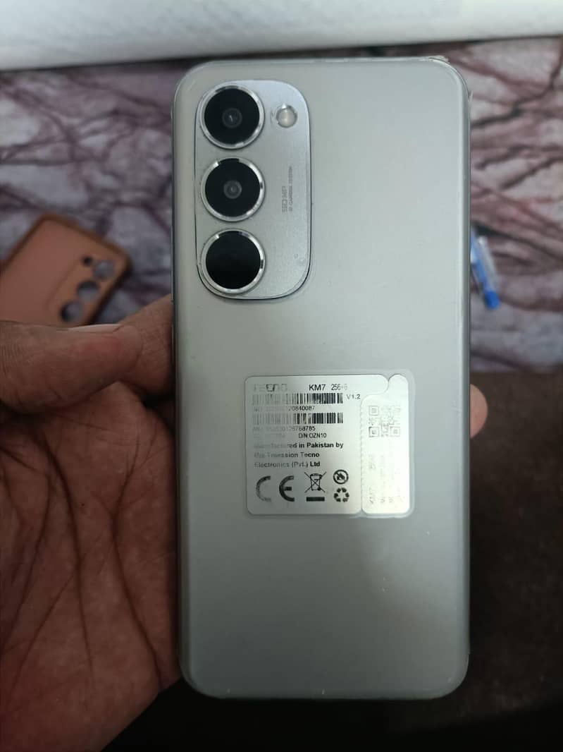 TECNO Spark 40 pro plus 0