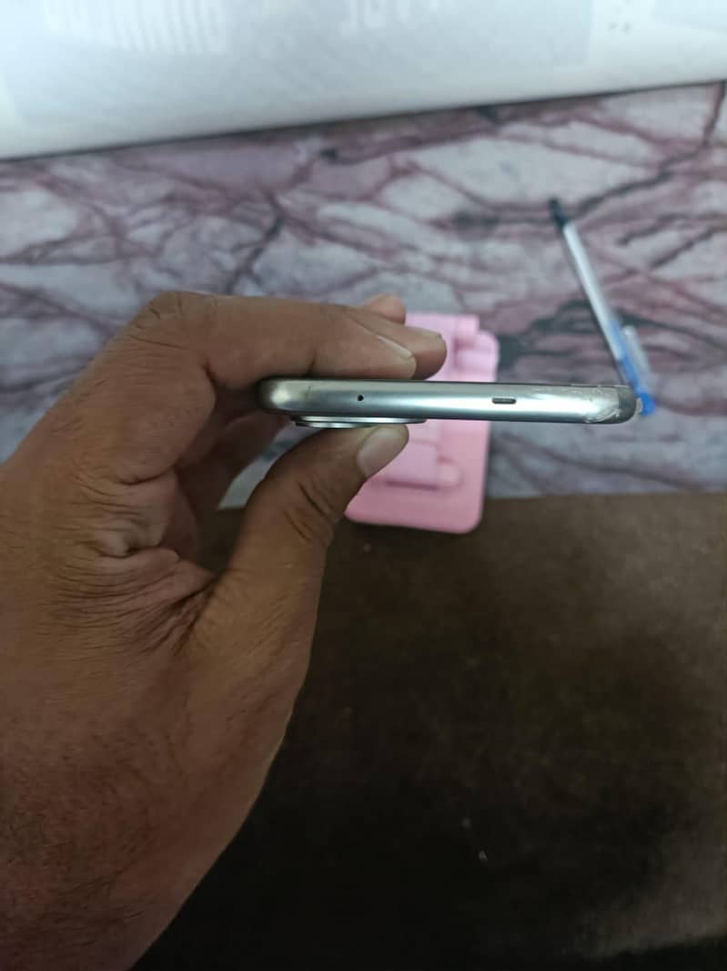 TECNO Spark 40 pro plus 4