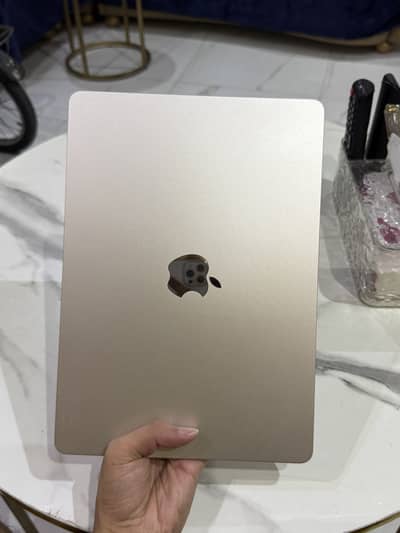 Apple Macbook Air M3 | 8/512 GB | Starlight Colour