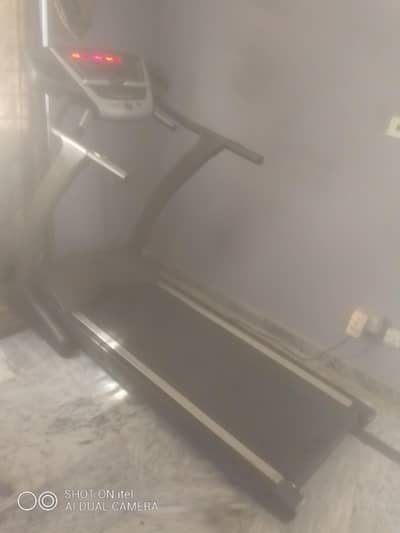 Electric treadmill