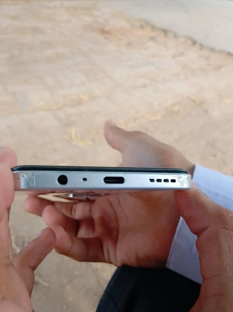Realme C71 6