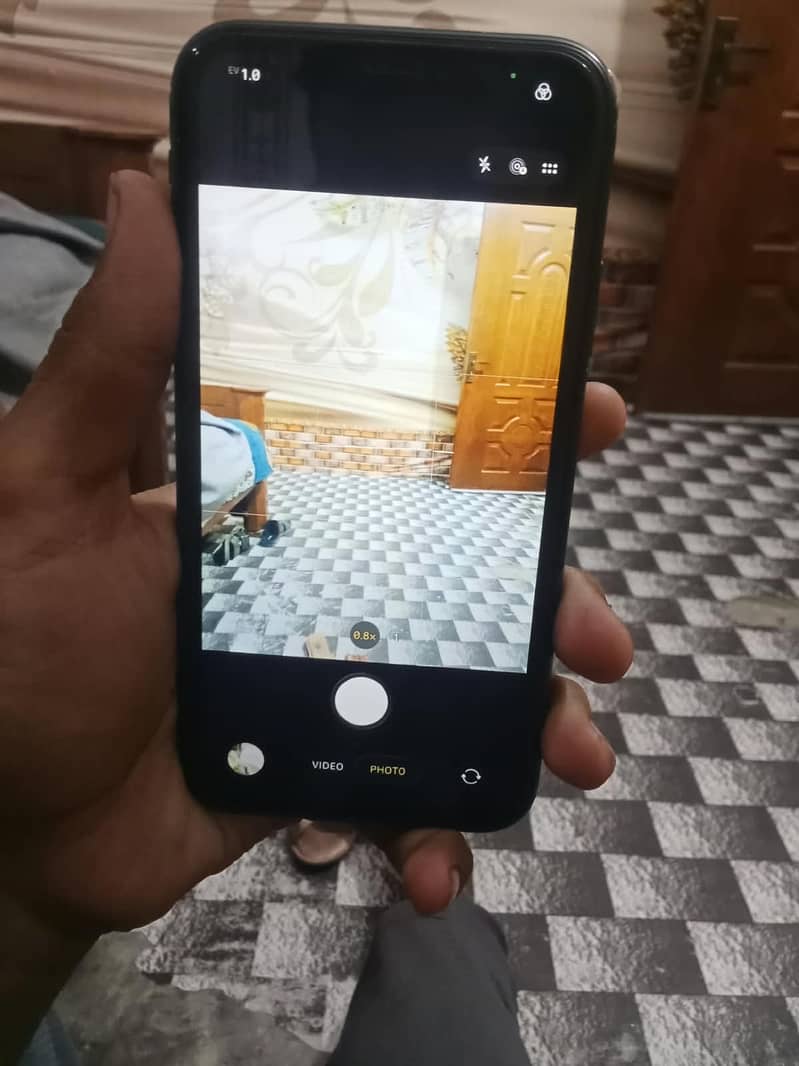 Apple iPhone 11 11