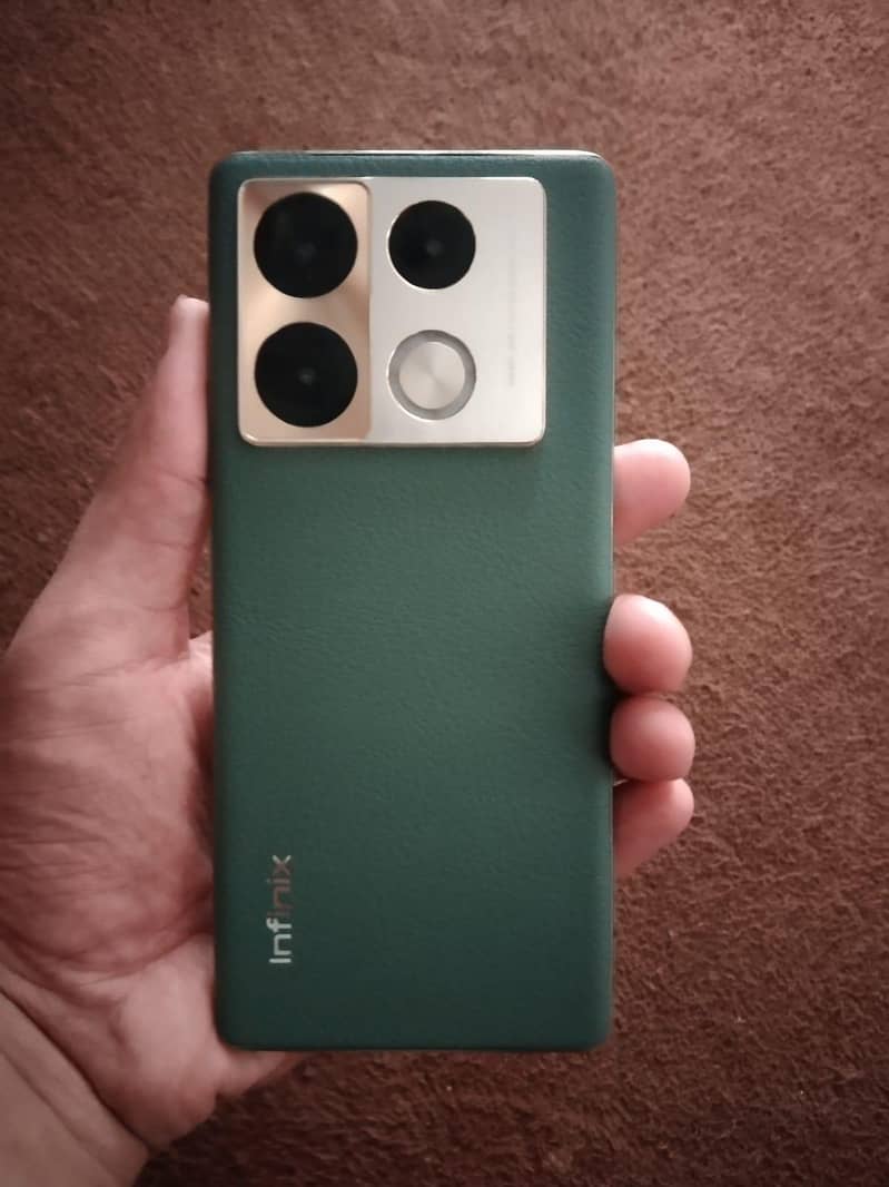Infinix Note 40 Pro 1
