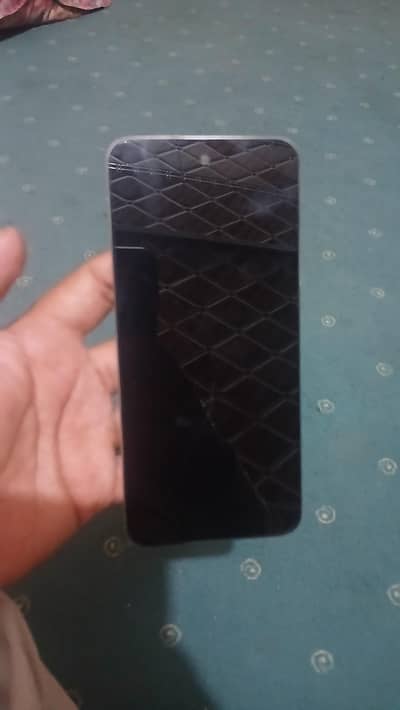 Infinix Hot 60i 6+4=128