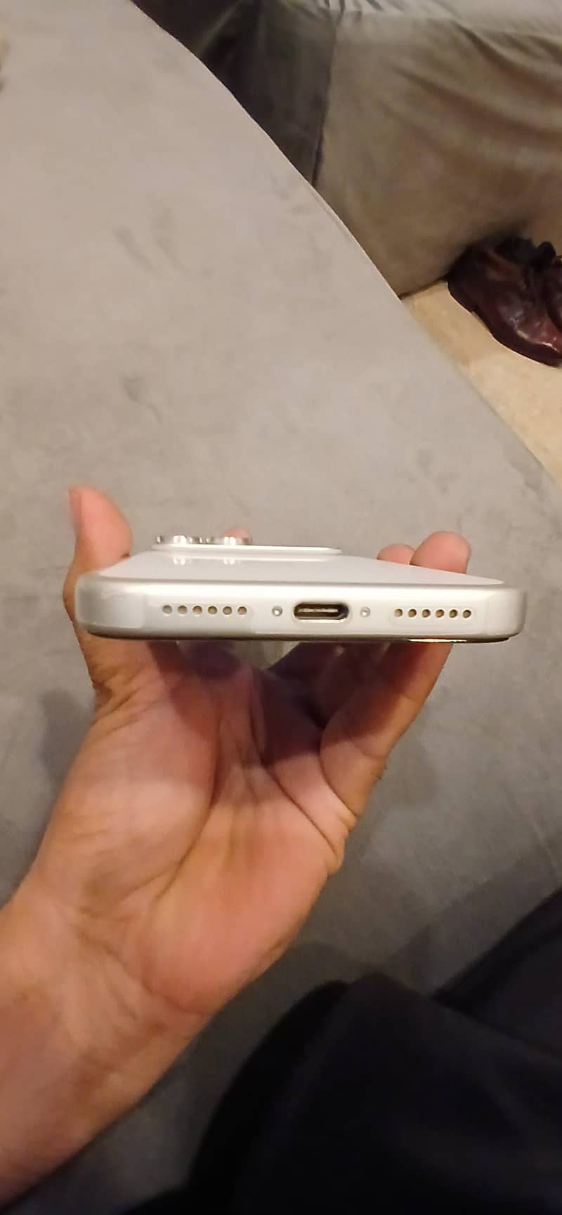 Apple iPhone 17 Pro Max 4