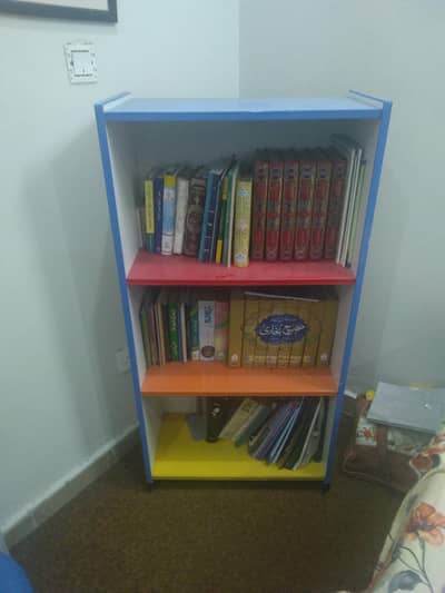books shelf and colour stools and muras for urgent sale