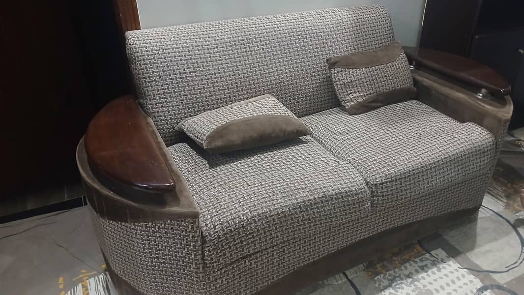 7 Seater Sofa Set 0