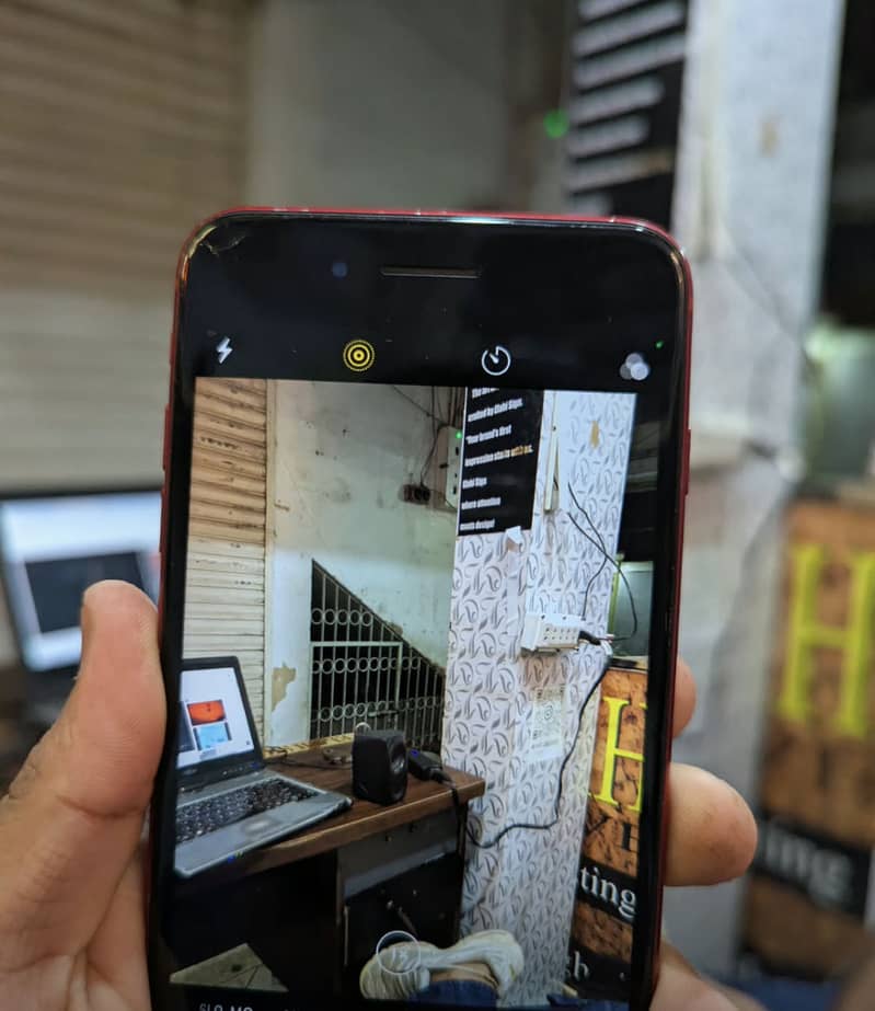 Apple iPhone 8 Plus 1