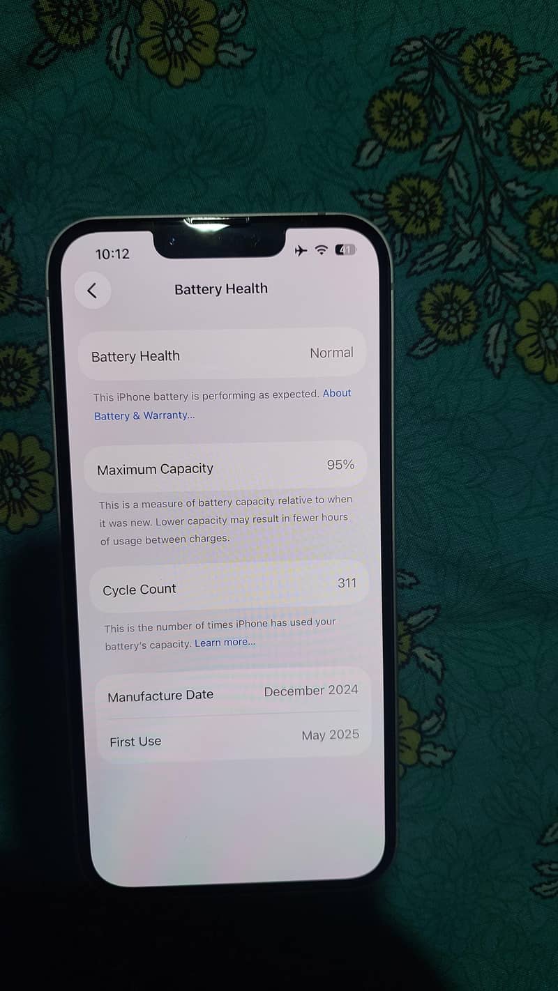 Apple iPhone 16e 10/10 6
