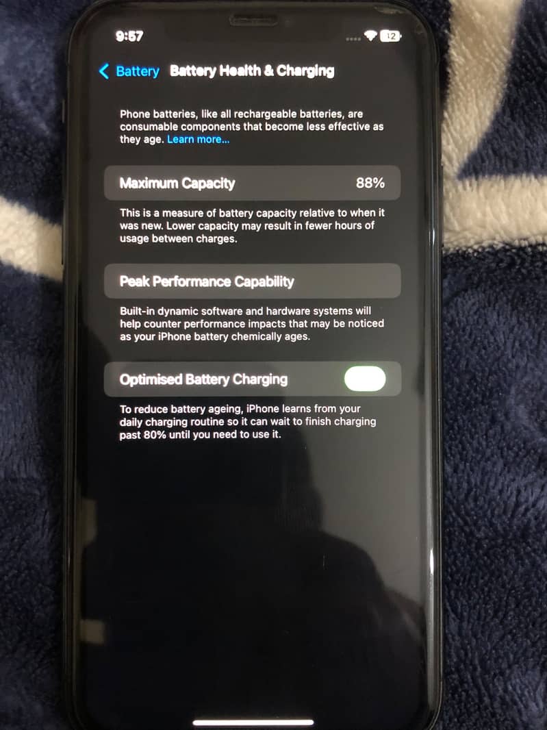 Apple iPhone 11 3