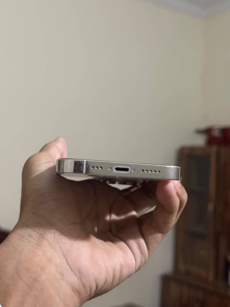 Apple iPhone 14 Pro 7