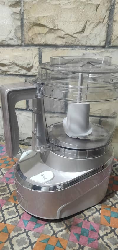 Cuisinart Cordless Mini Prep Pro (Model Number: RMC100U).