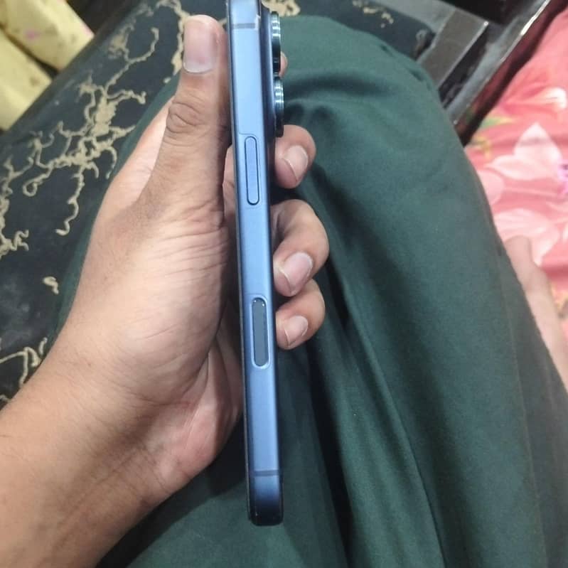 Apple iPhone 17 Pro 3