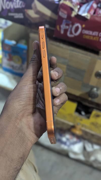iphone XR convert into 17 pro