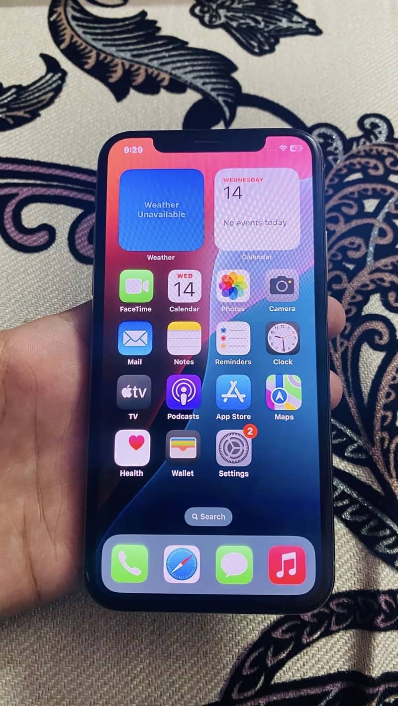 Apple iPhone XS 3