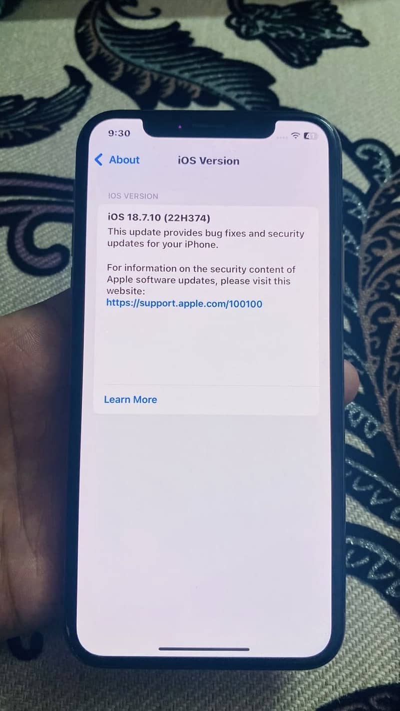 Apple iPhone XS 7