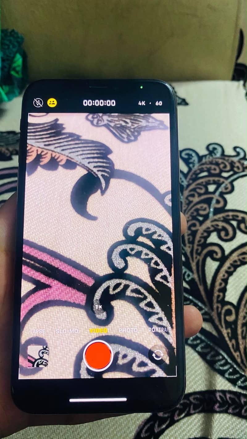 Apple iPhone XS 12
