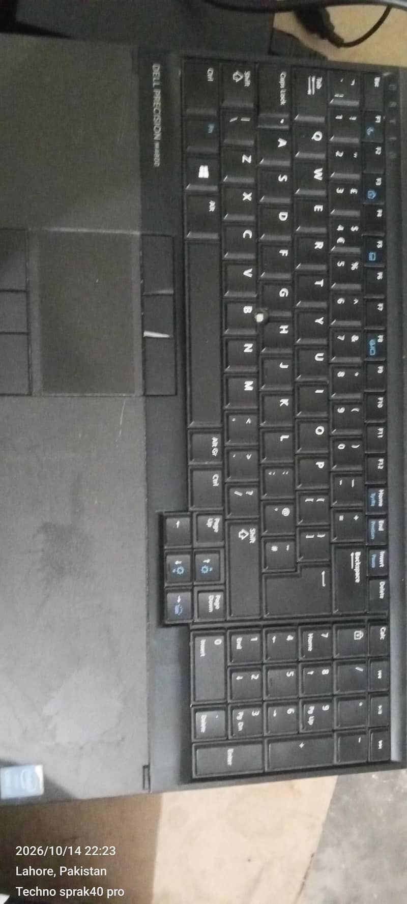 window 10 pro running 1