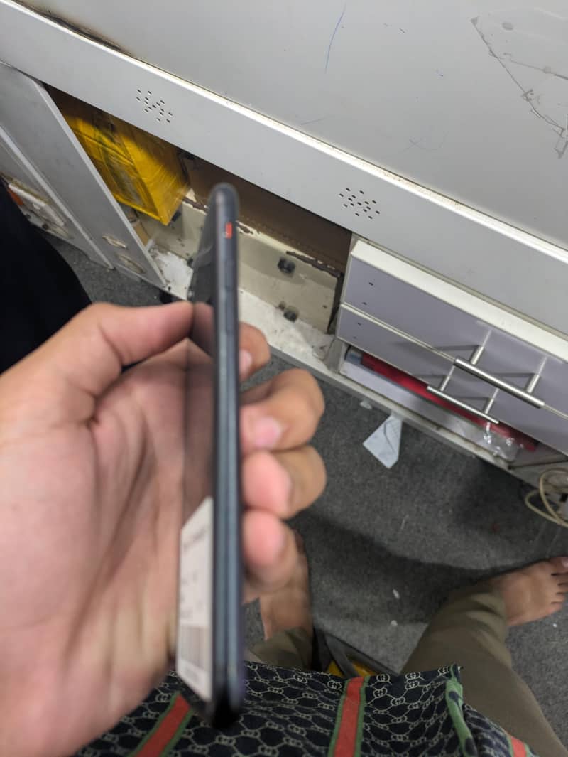 Apple iPhone SE 3