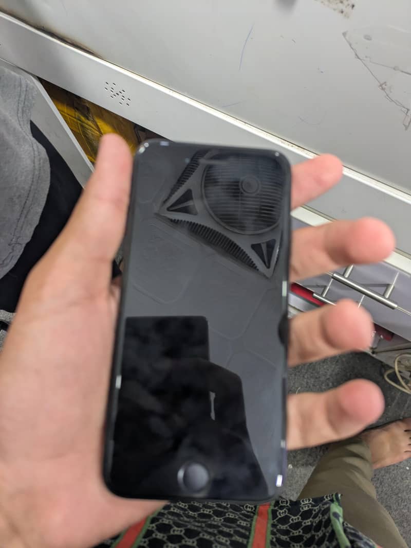 Apple iPhone SE 4