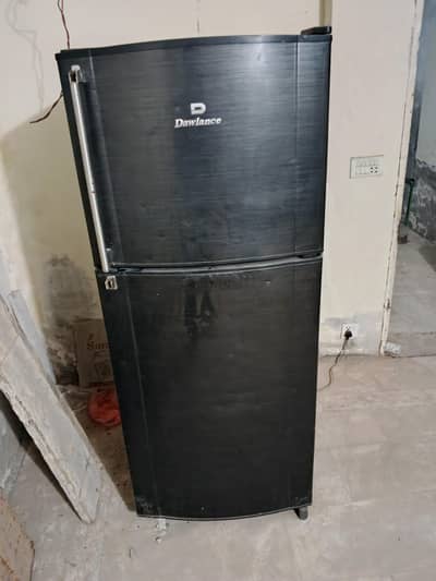 I want to sale Dawlance fridge