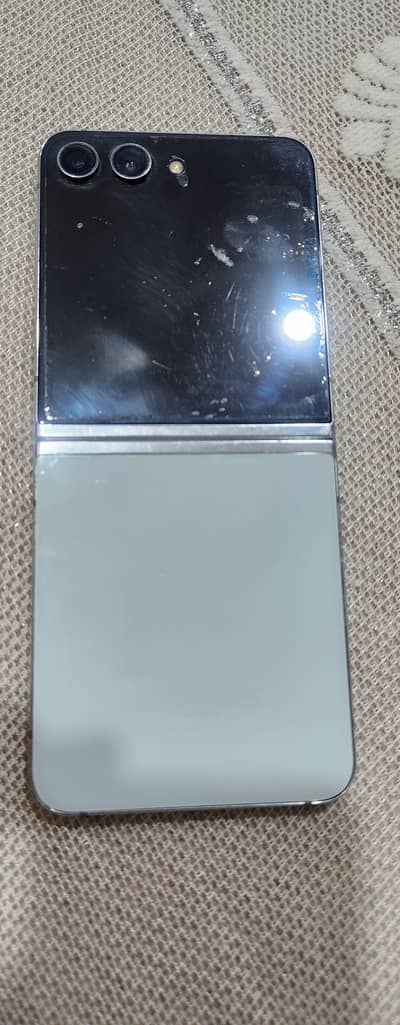 Samsung Mobile Z Flip 5
